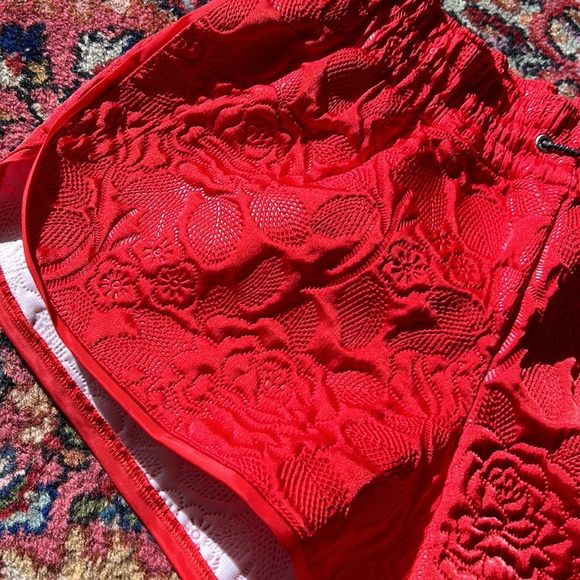 Adidas rose shorts s - Picture 2 of 7